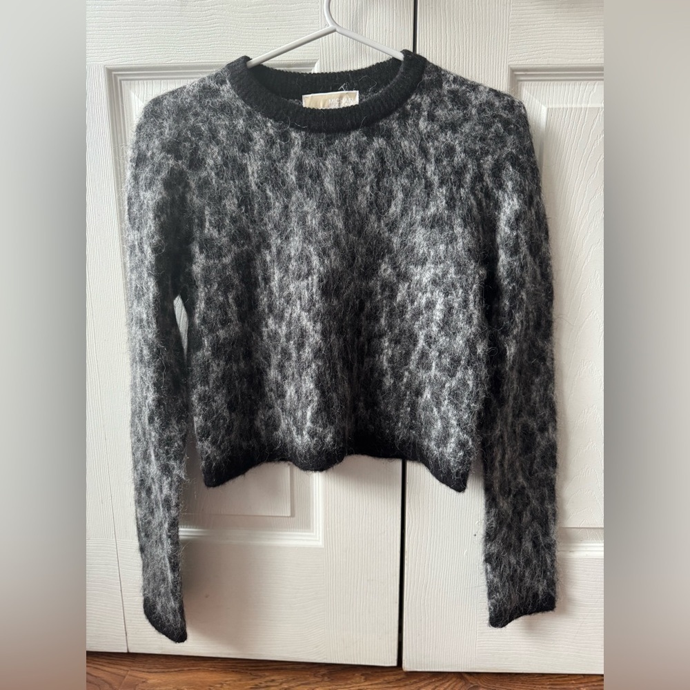MICHAEL KORS alpaca mohair cropped cheetah print sweater (XS) - Picture 4 of 8